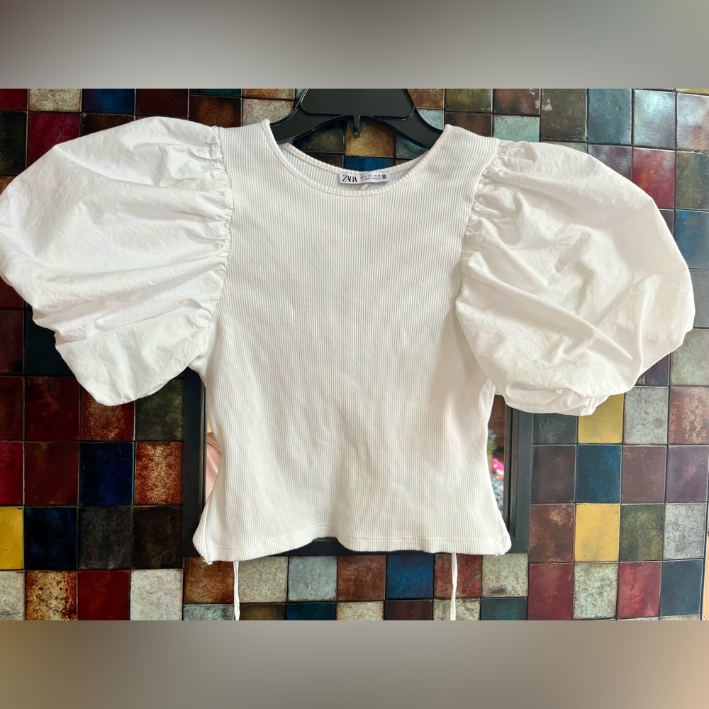 ZARA White Puff Sleeve Rib Knit Backless Top